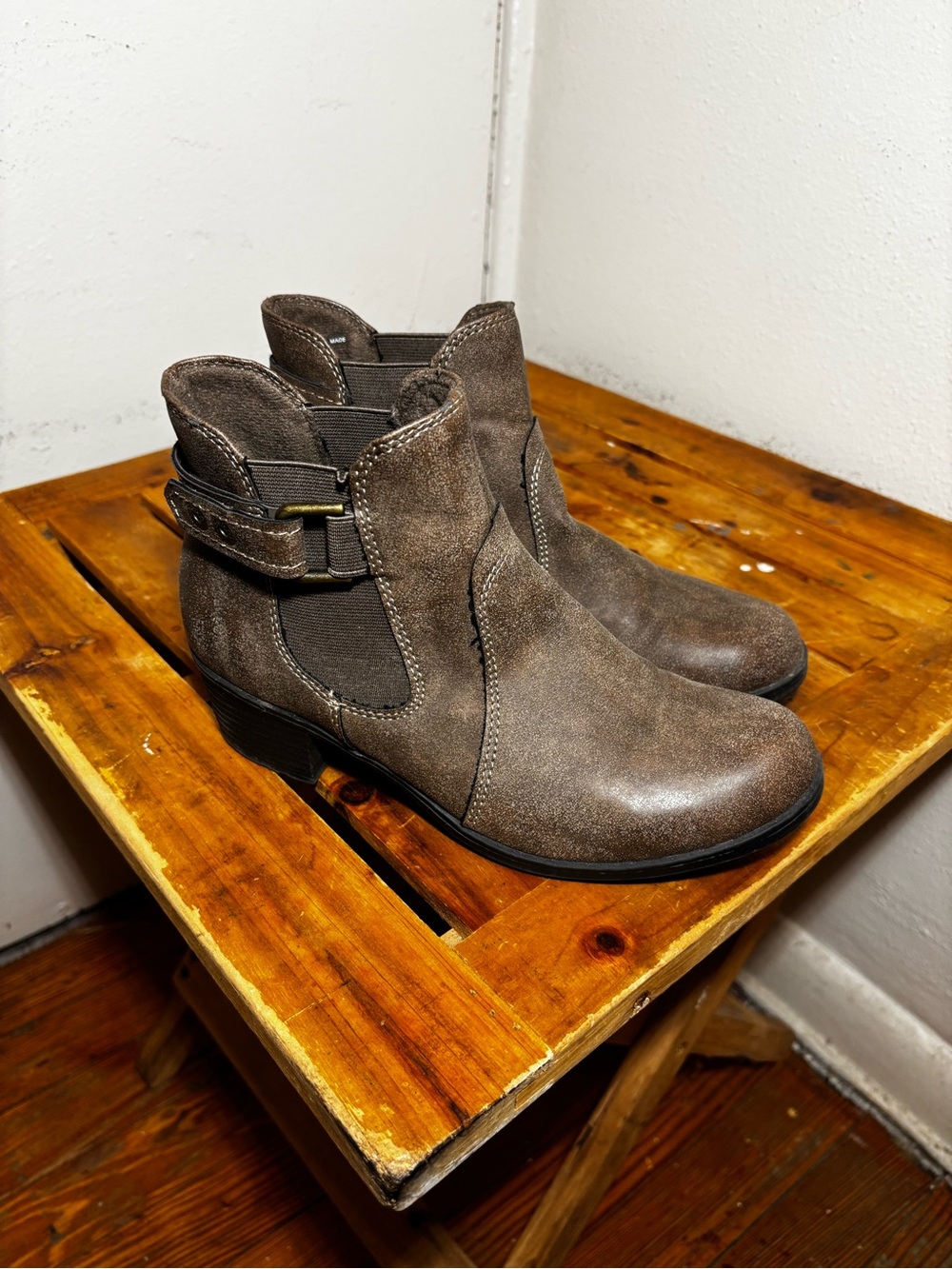 Earth Origins Trinity Ankle Boots